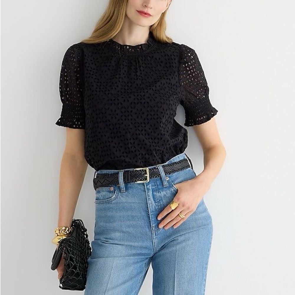 J.Crew *PINK* Smocked puff-sleeve top in eyelet 2x